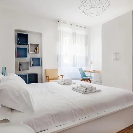 Italianway-farini 37 Apartment